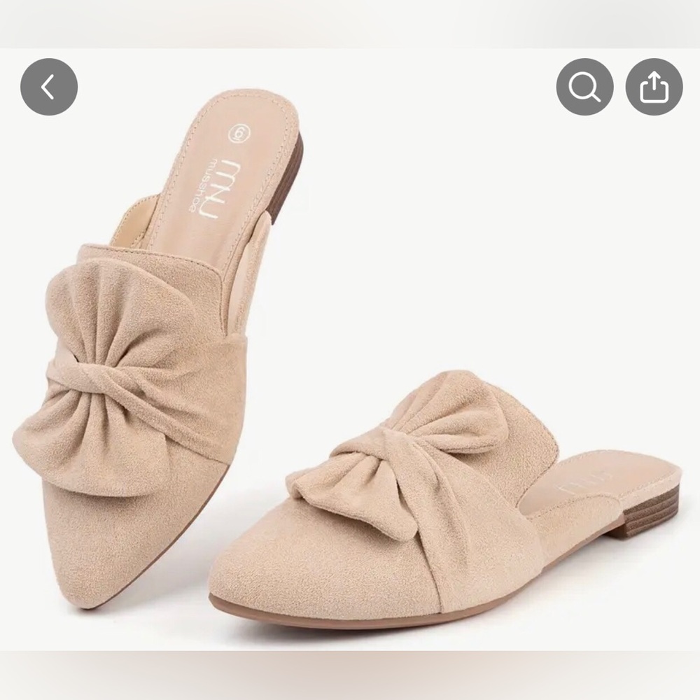 Musshoe Cream Mules with Pleated Design